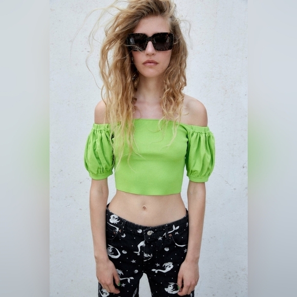 ZARA KNIT TOP WITH BALLOON SLEEVES neon green off the shoulder medium - Picture 2 of 11